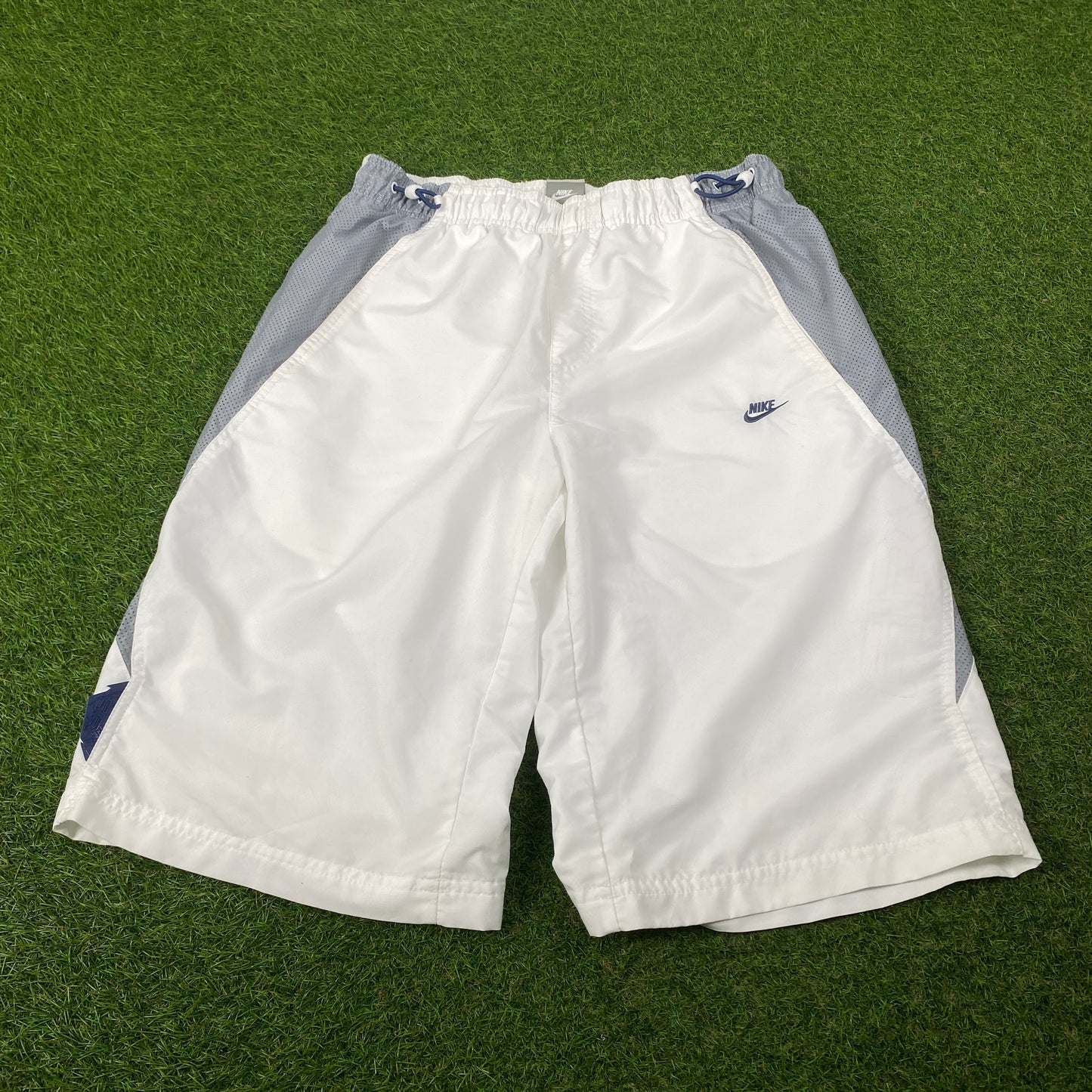 00s Nike Air Max Long Shorts White Medium