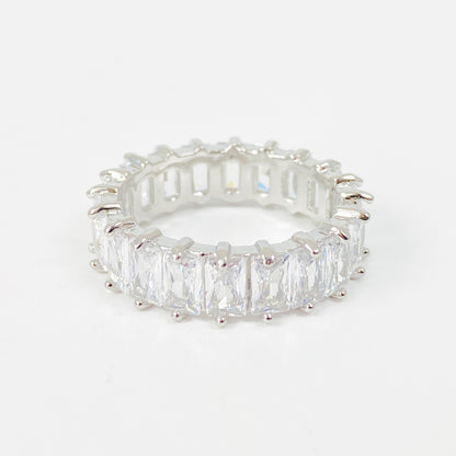 Vintage Gemstone Band Ring