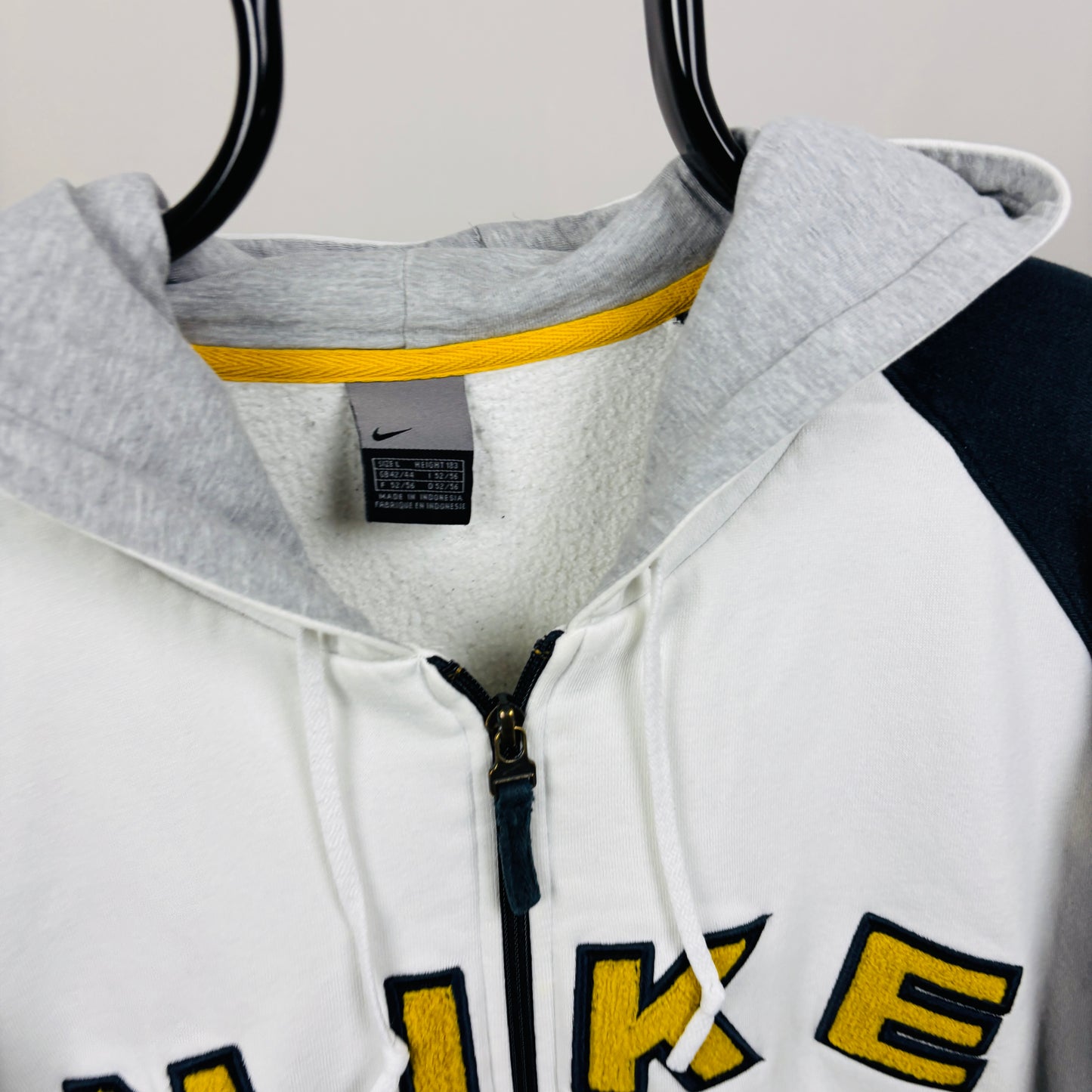 00s Nike Zip Hoodie White Large