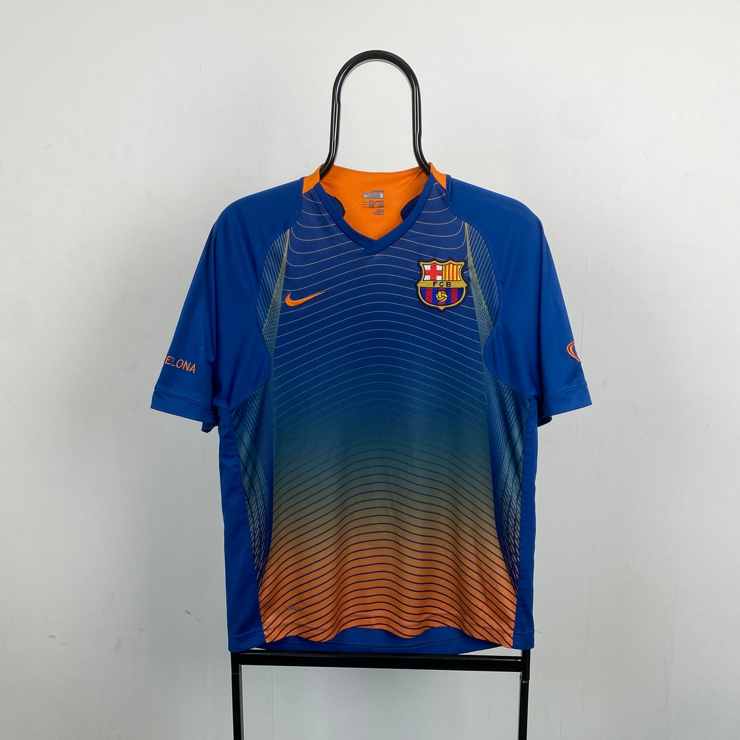 00s Nike Barcelona Football Shirt T-Shirt Blue Small