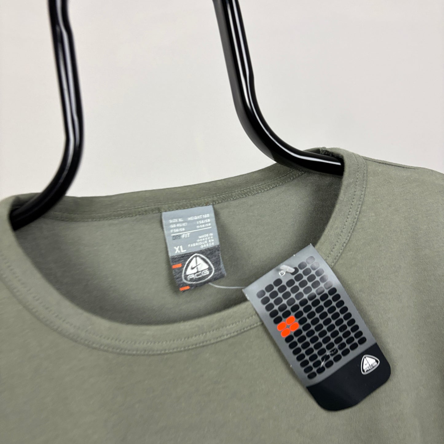 00s Nike ACG Long Sleeve T-Shirt Green XL