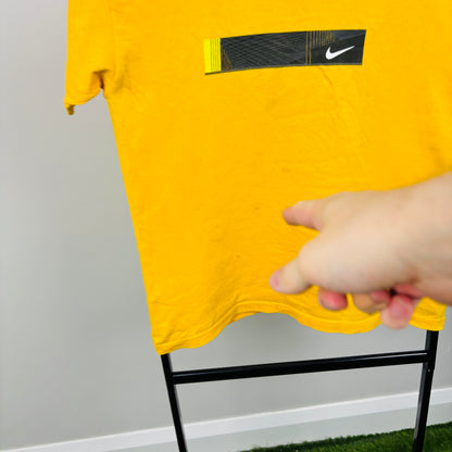 90s Nike T-Shirt Yellow XS