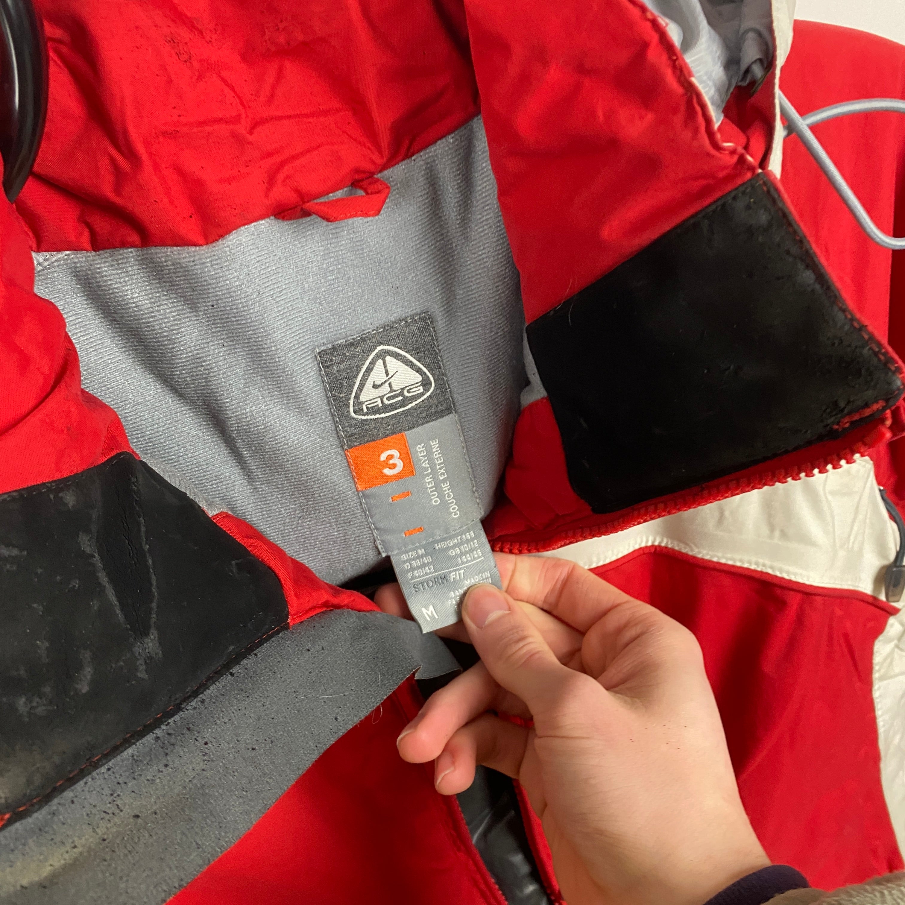 00s Nike ACG Waterproof Coat Jacket Red Womens Medium