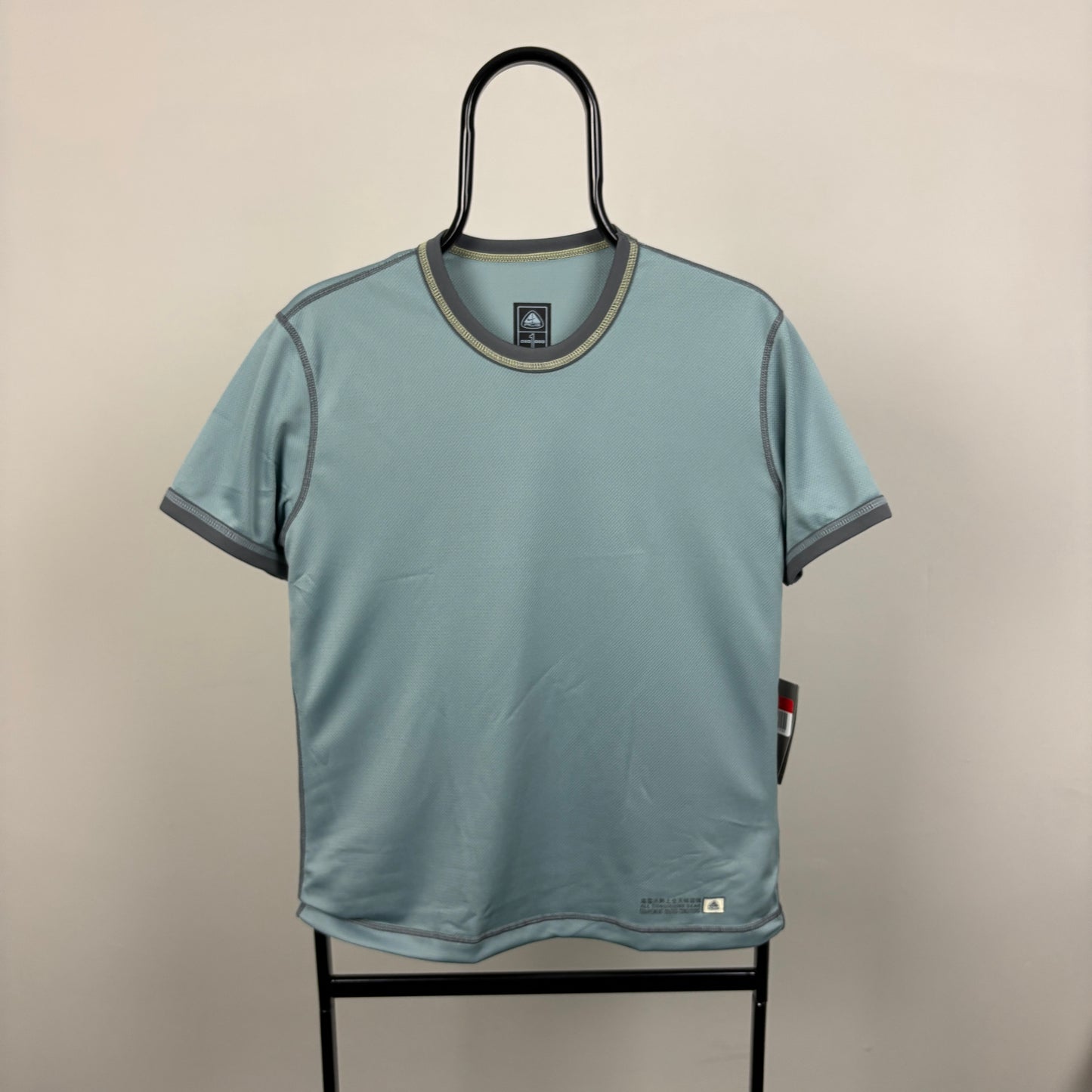 00s Nike ACG Base Layer T-Shirt Blue Women’s Large