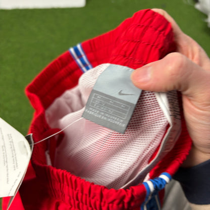 00s Nike Piping Shorts Red XS