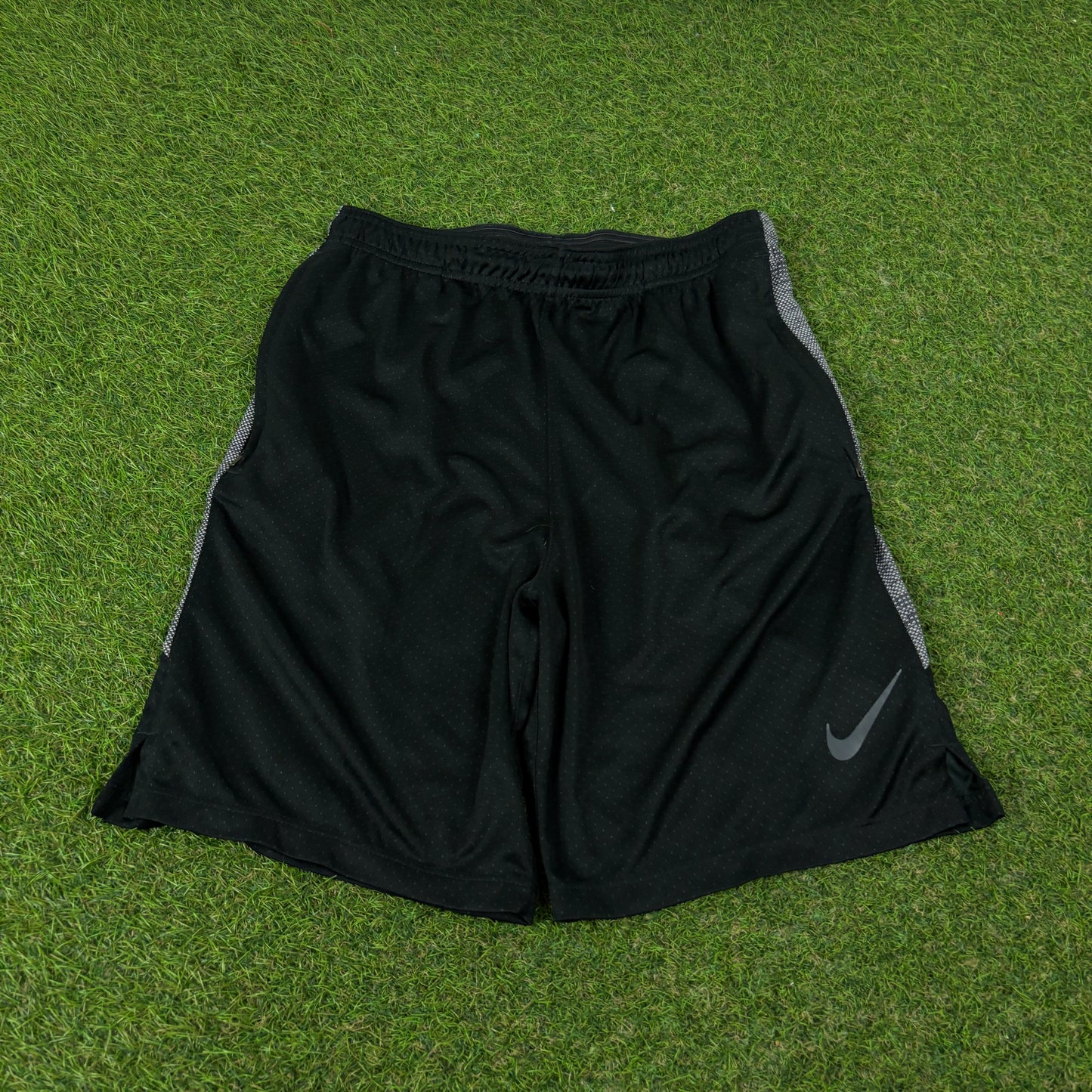 00s Nike Gym Shorts Black Small