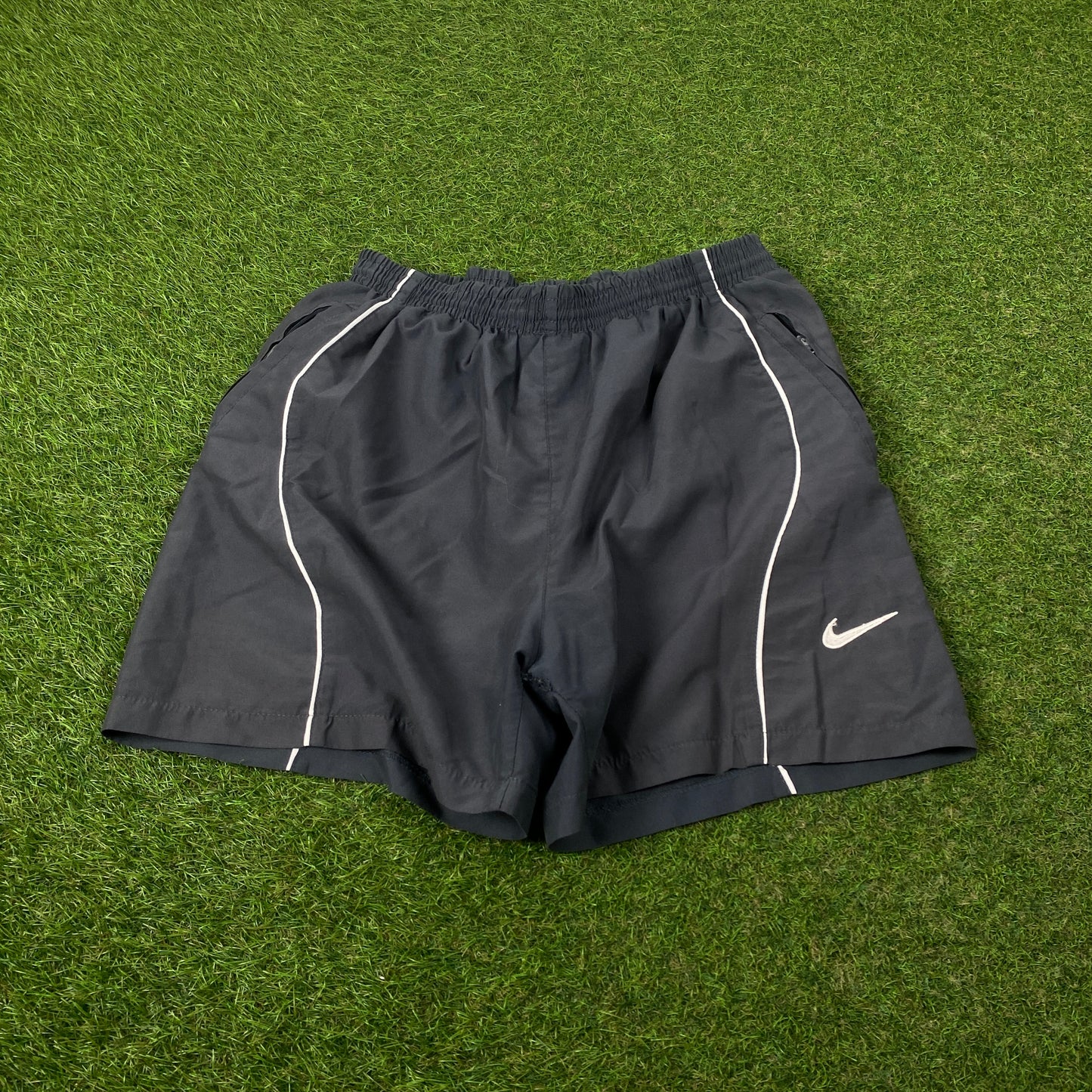 00s Nike Piping Shorts Grey Medium