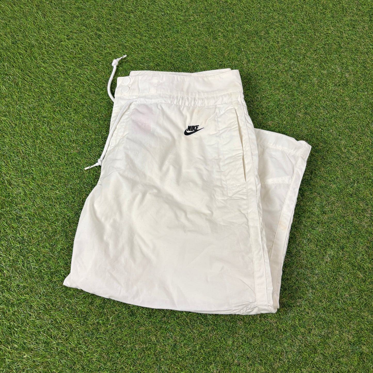 00s Nike 3/4 Length Shorts White Medium