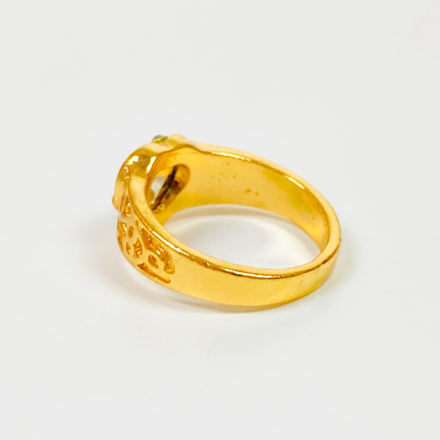 Retro Vintage Heart Ring Gold