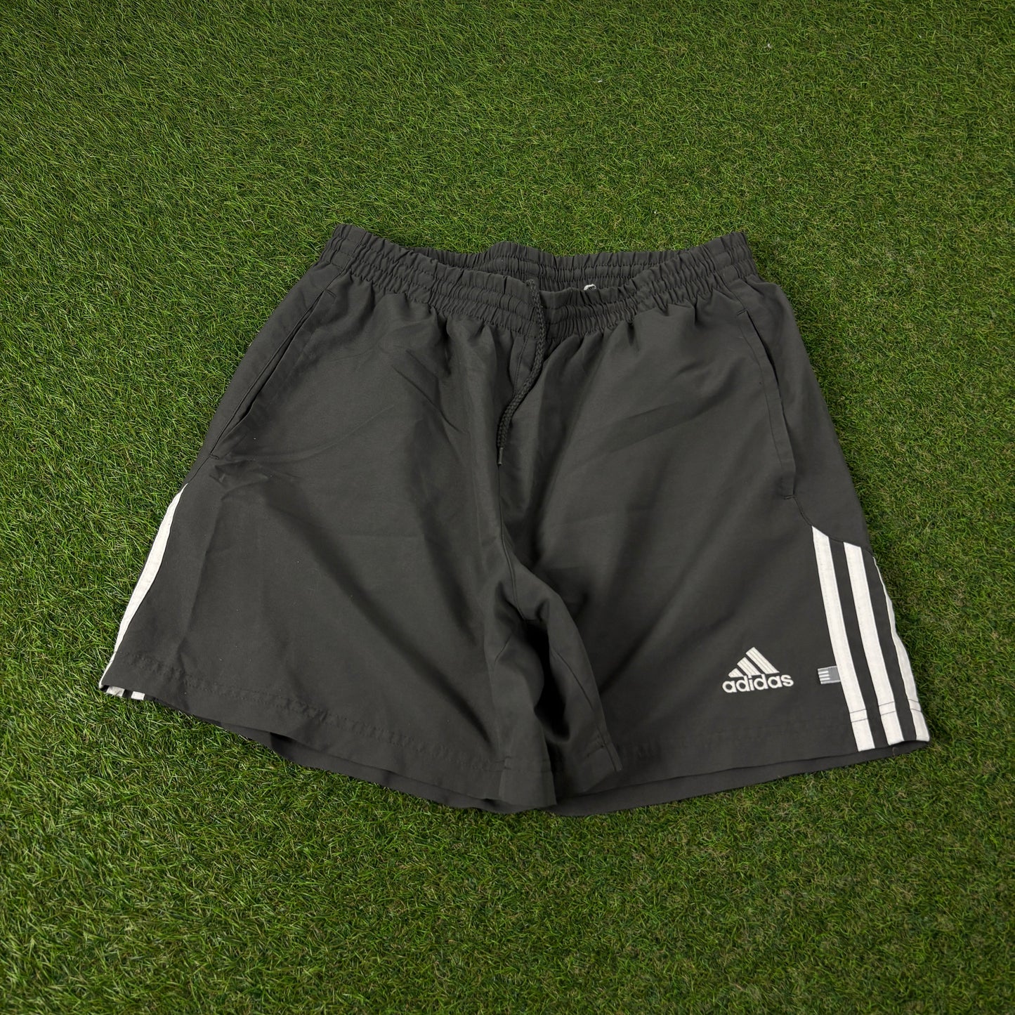 90s Adidas Shorts Grey Medium