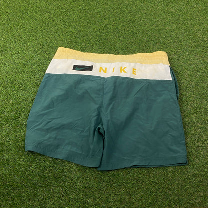 90s Nike Shorts Green Large