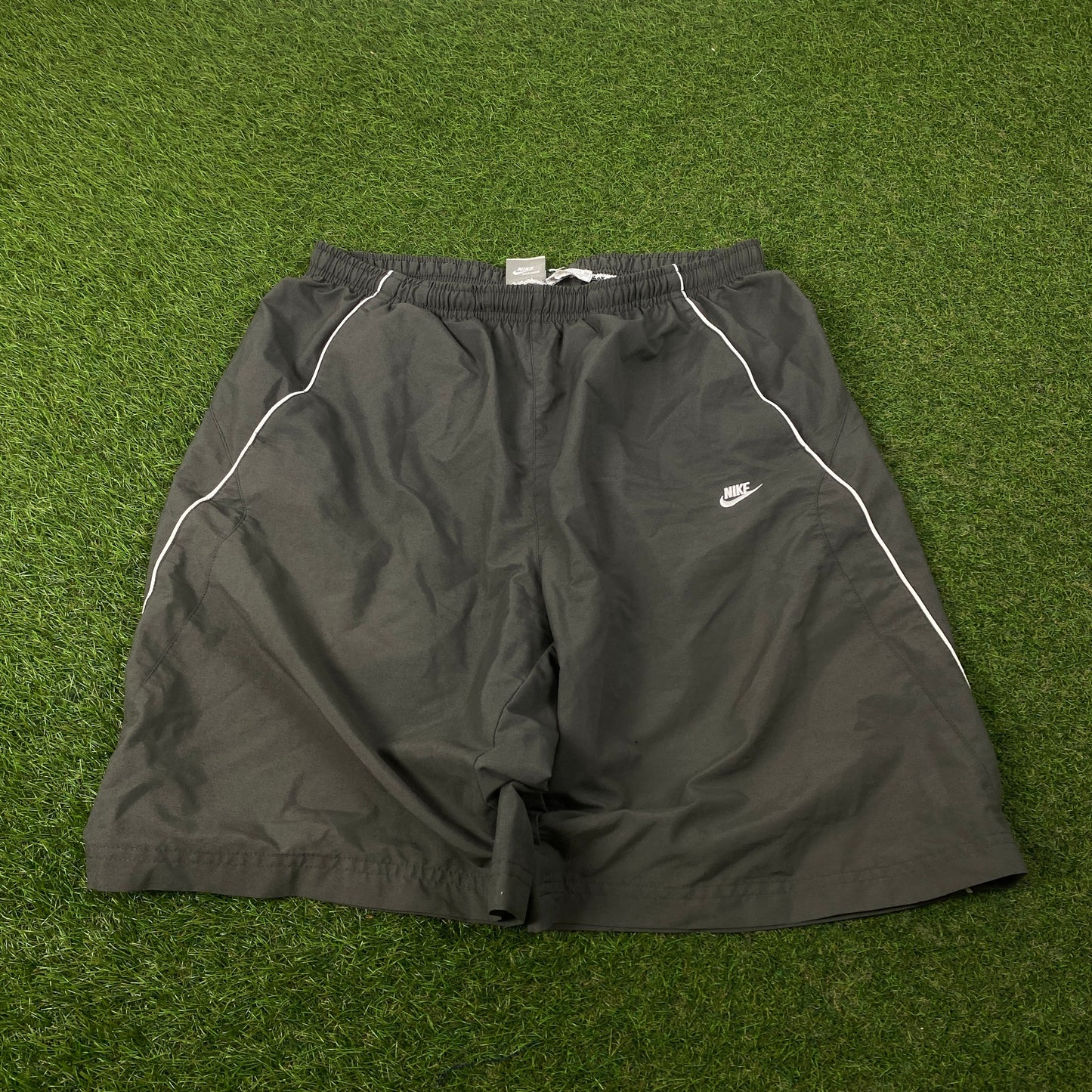 00s Nike Piping Shorts Grey Large