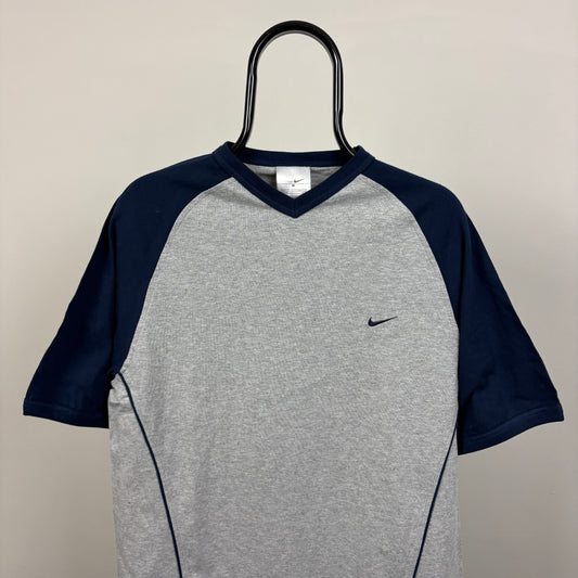 00s Nike Raglan T-Shirt Grey Medium