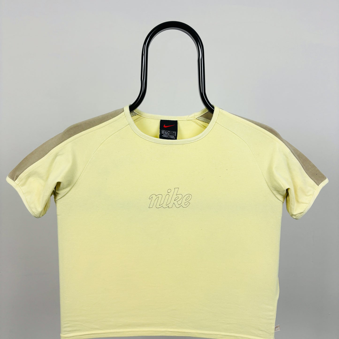 90s Nike Cropped T-Shirt Yellow Women’s Medium