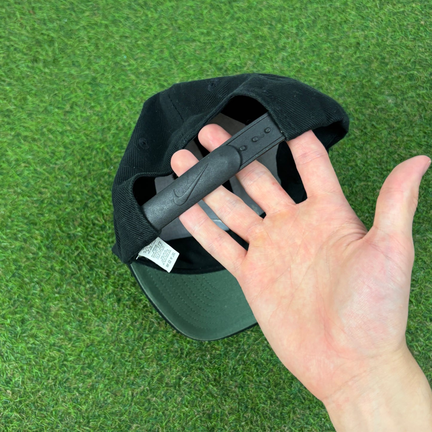 90s Nike Hat Black