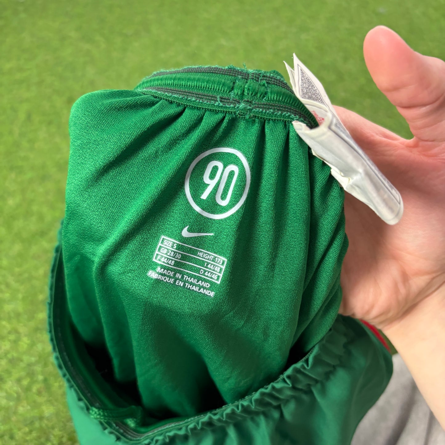 00s Nike T90 Portugal Football Shorts Green Small
