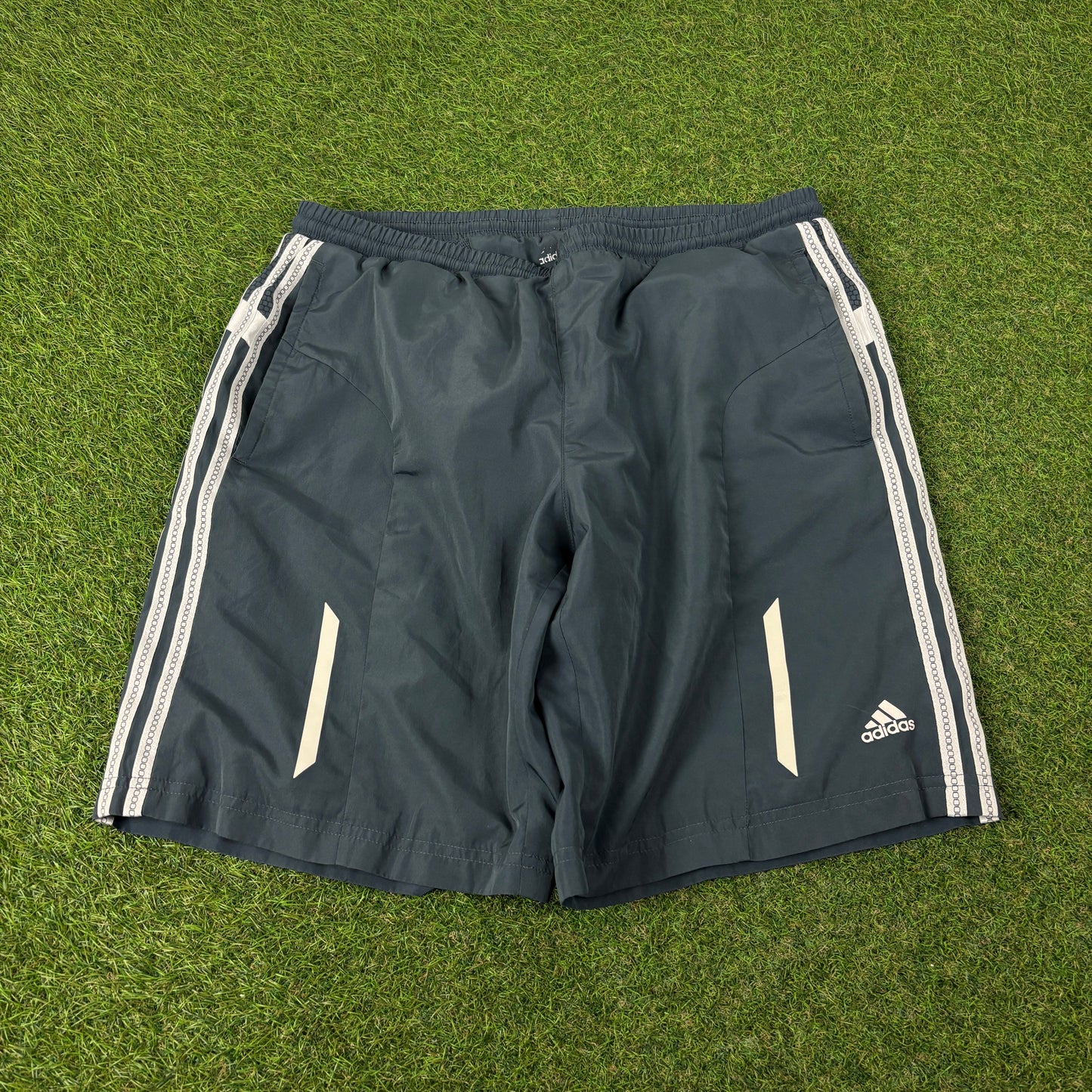 00s Adidas Baggy Shorts Grey Medium