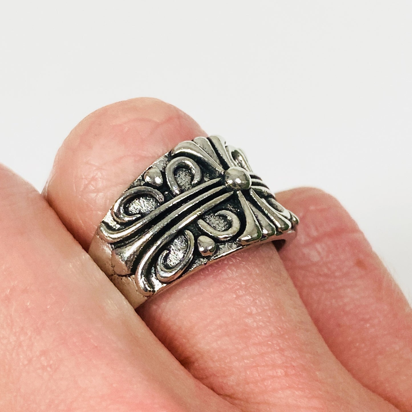 Vintage Adjustable Antique Feature Ring Silver