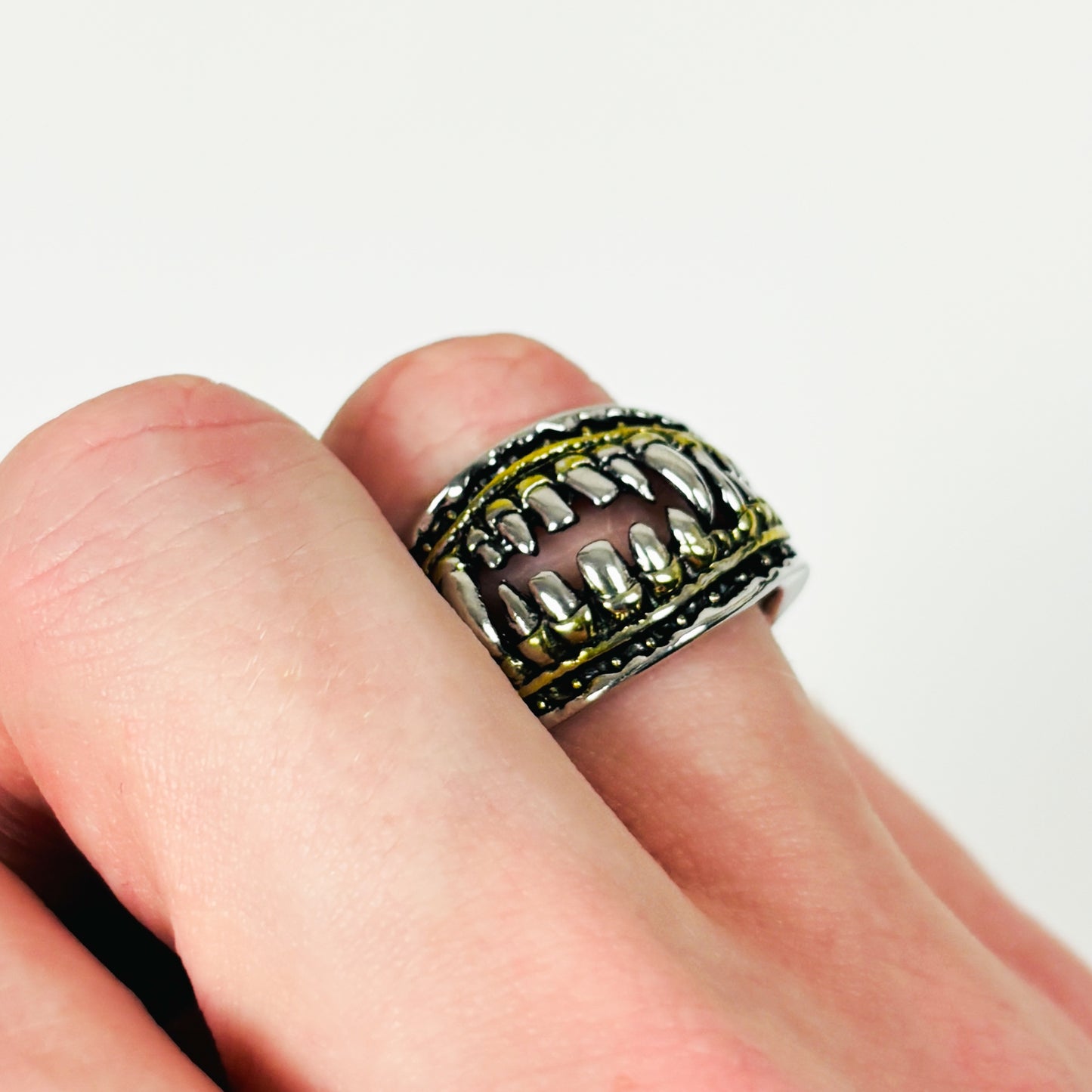 Adjustable Teeth Ring Silver