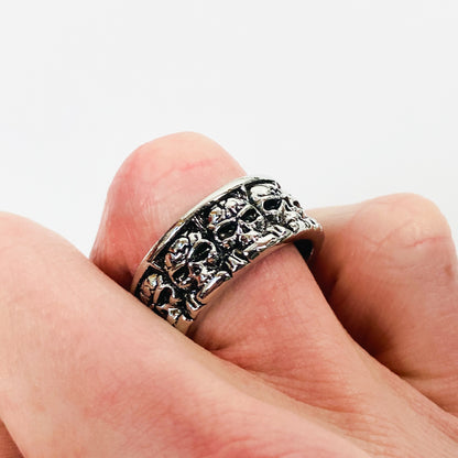 Retro Vintage Skull Band Ring Silver