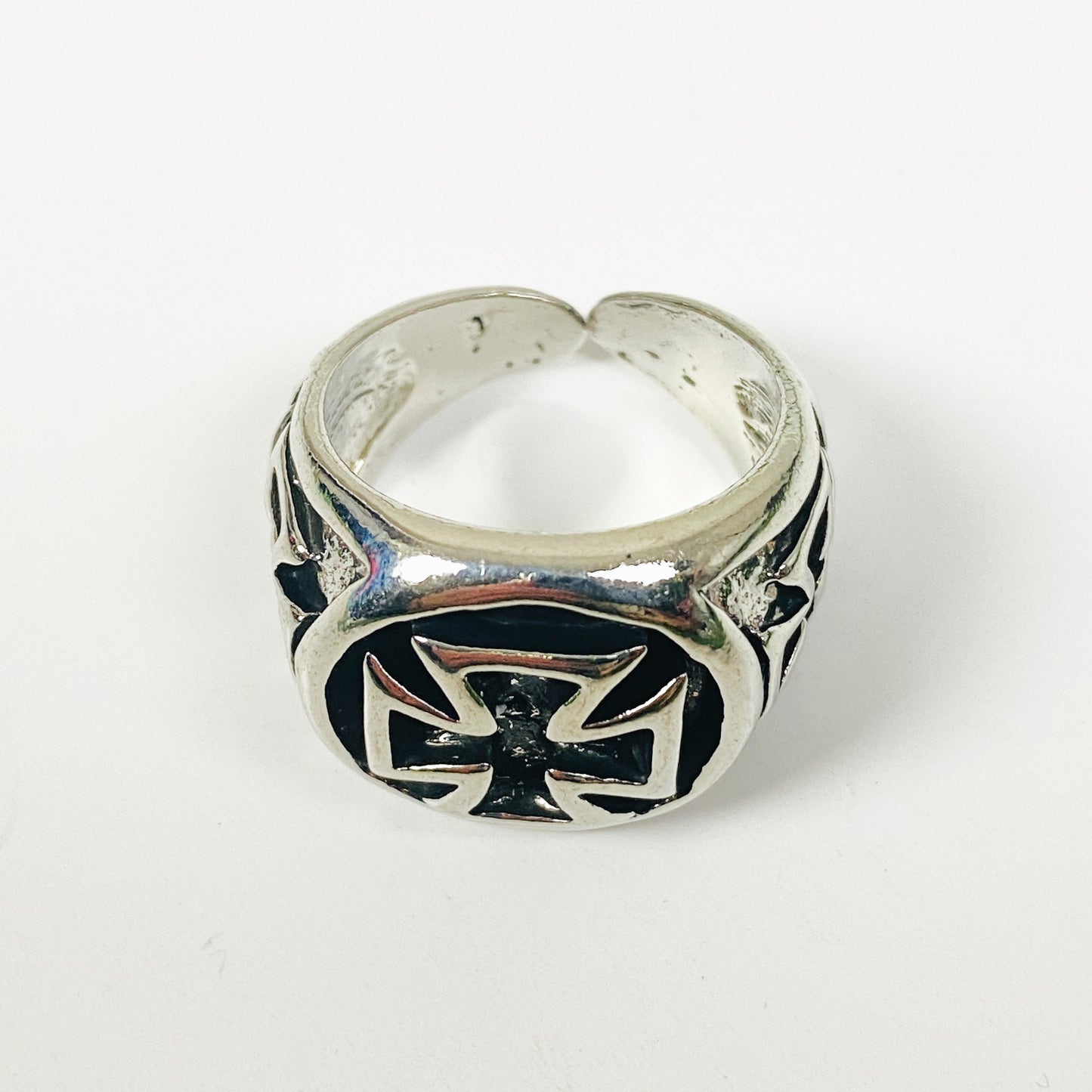 Vintage Adjustable Templar Ring Silver