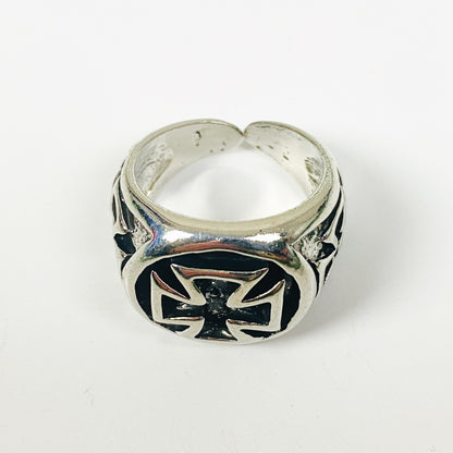 Vintage Adjustable Templar Ring Silver