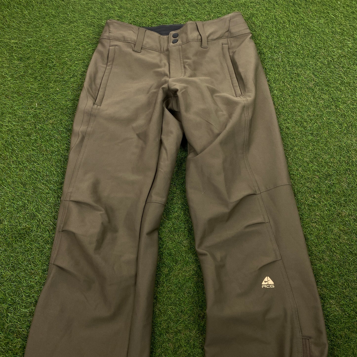 00s Nike ACG Cargo Trousers Joggers Brown XS