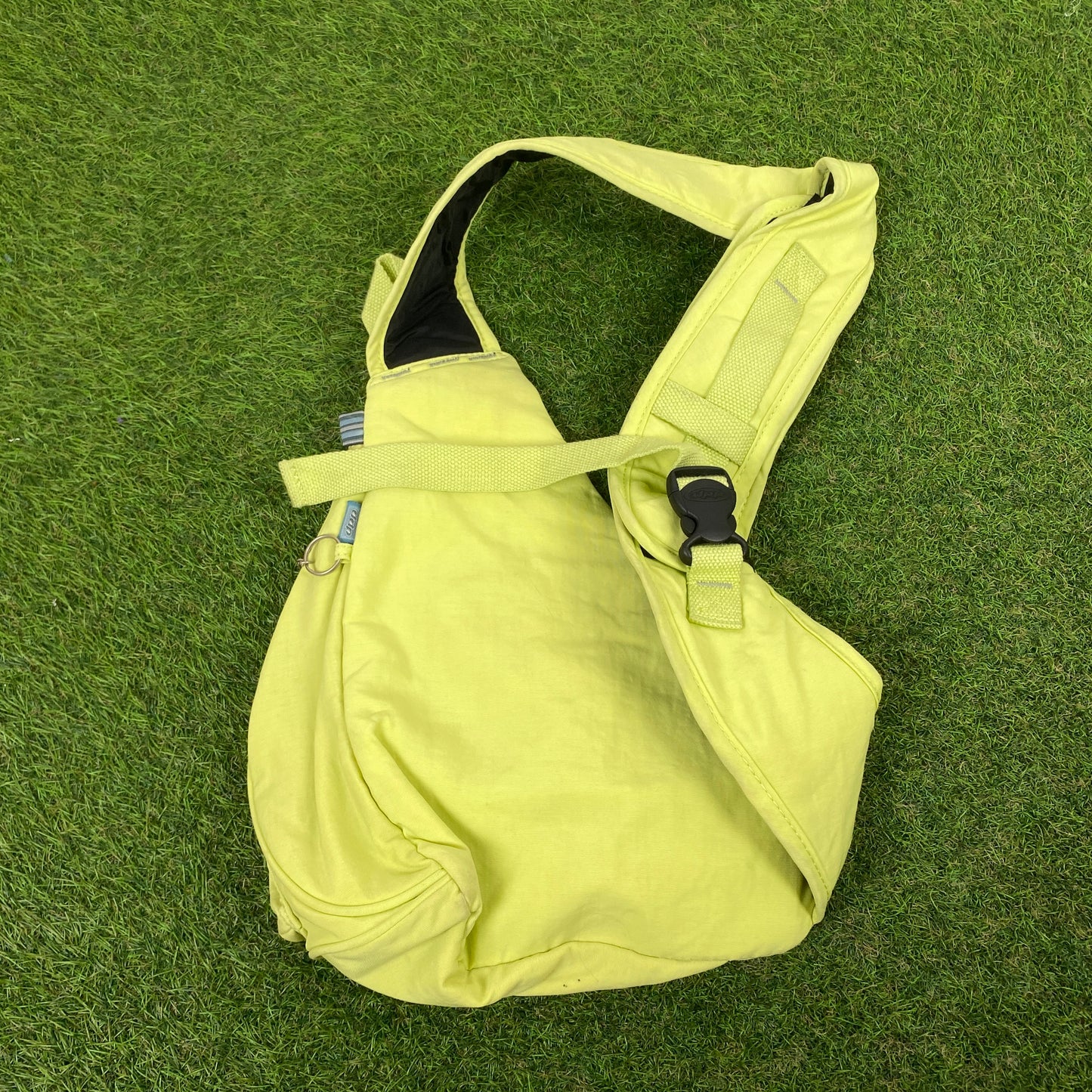 Retro 90s Sling Shoulder Bag Green