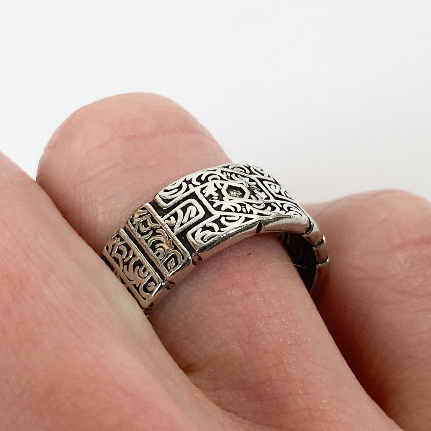 Retro Adjustable Maze Ring Silver