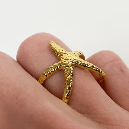 Retro Adjustable Star Fish Ring Gold