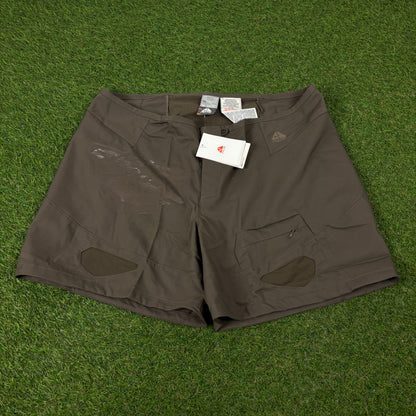 00s Nike ACG Shorts Brown Large