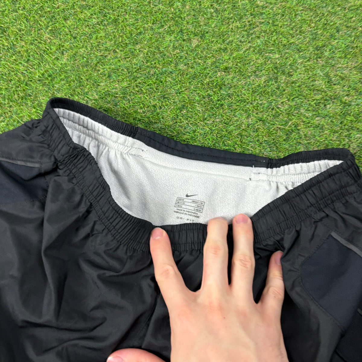 00s Nike Piping Shorts Black Medium