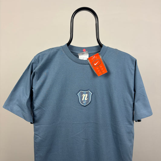 90s Nike Embroidered Crest T-Shirt Blue Small