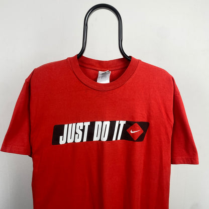 90s Nike T-Shirt Red Medium