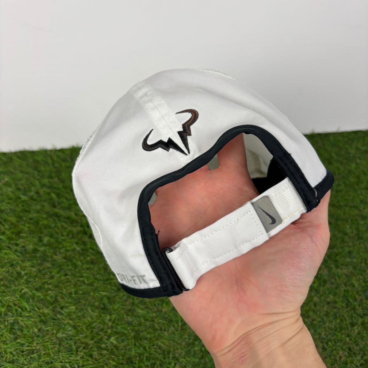 00s Nike Nadal Featherlight Dri-Fit Hat White