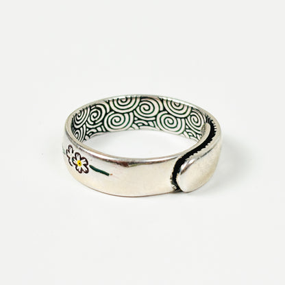 Daisy Flower Band Ring Adjustable Silver