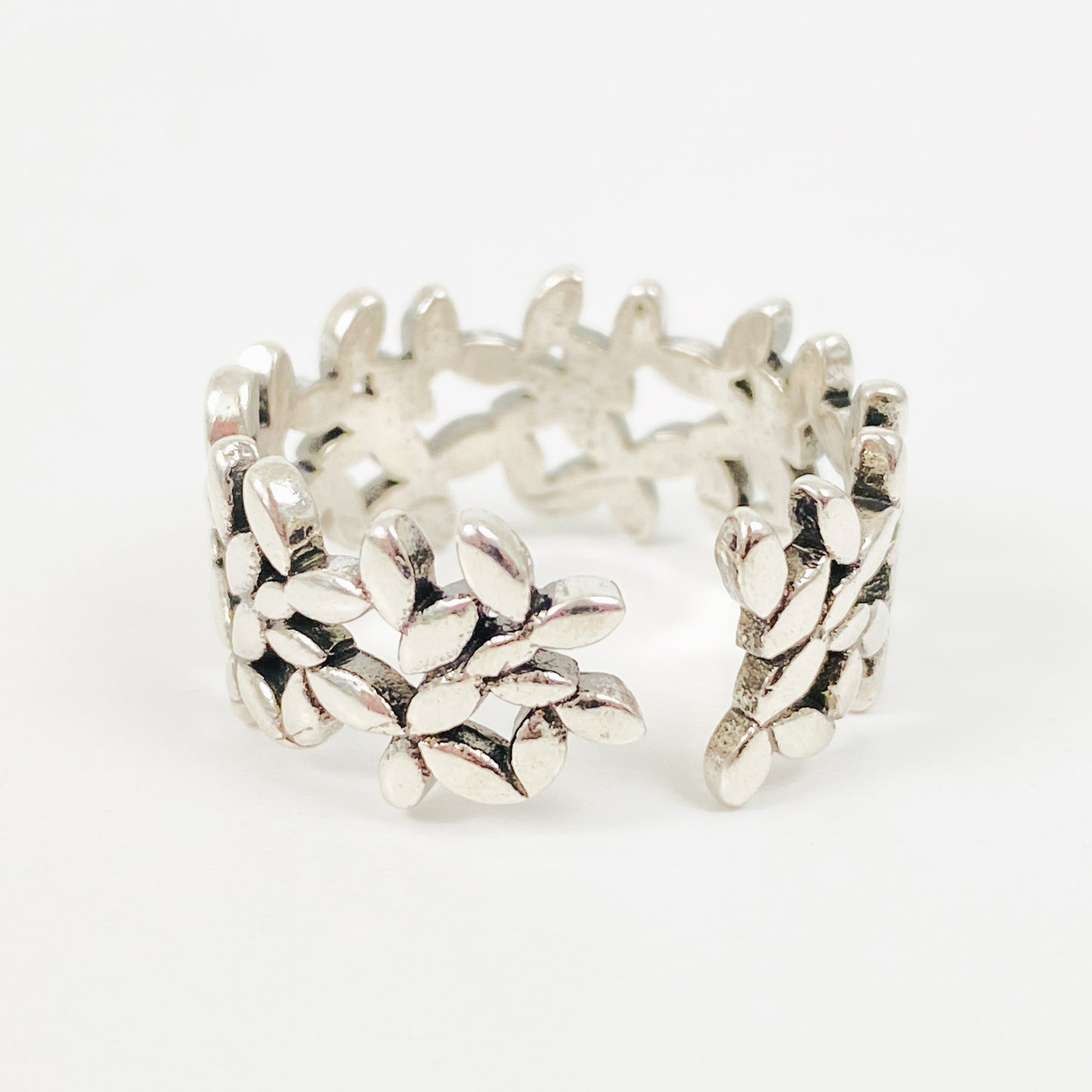 Vintage Adjustable Cluster Leaf Ring Silver