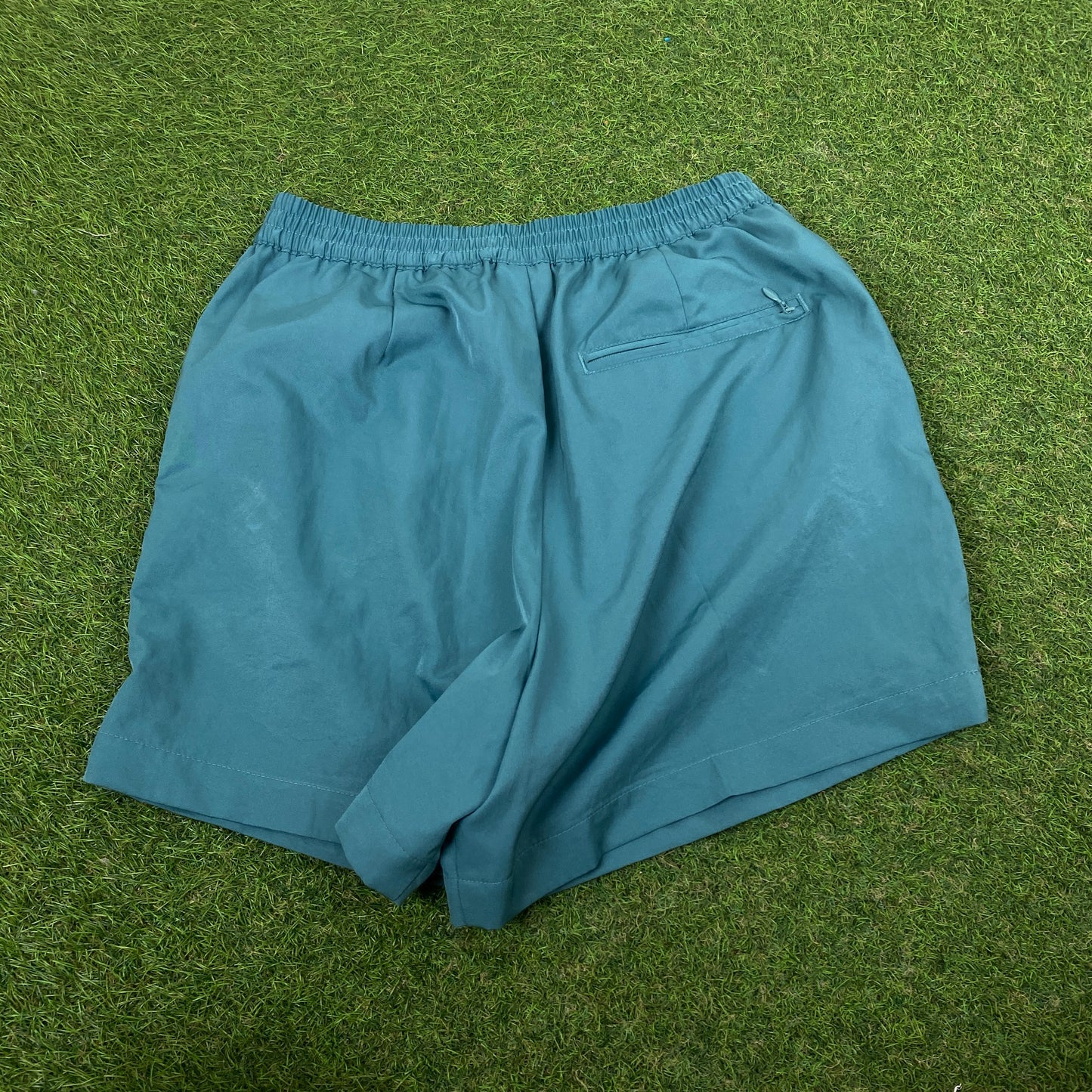 90s Nike Challenge Court Shorts Green Medium