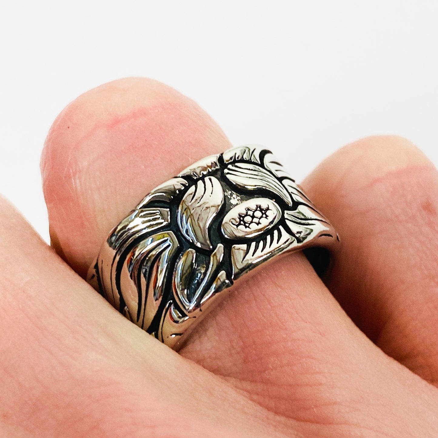 Retro Adjustable Bison Ring Silver