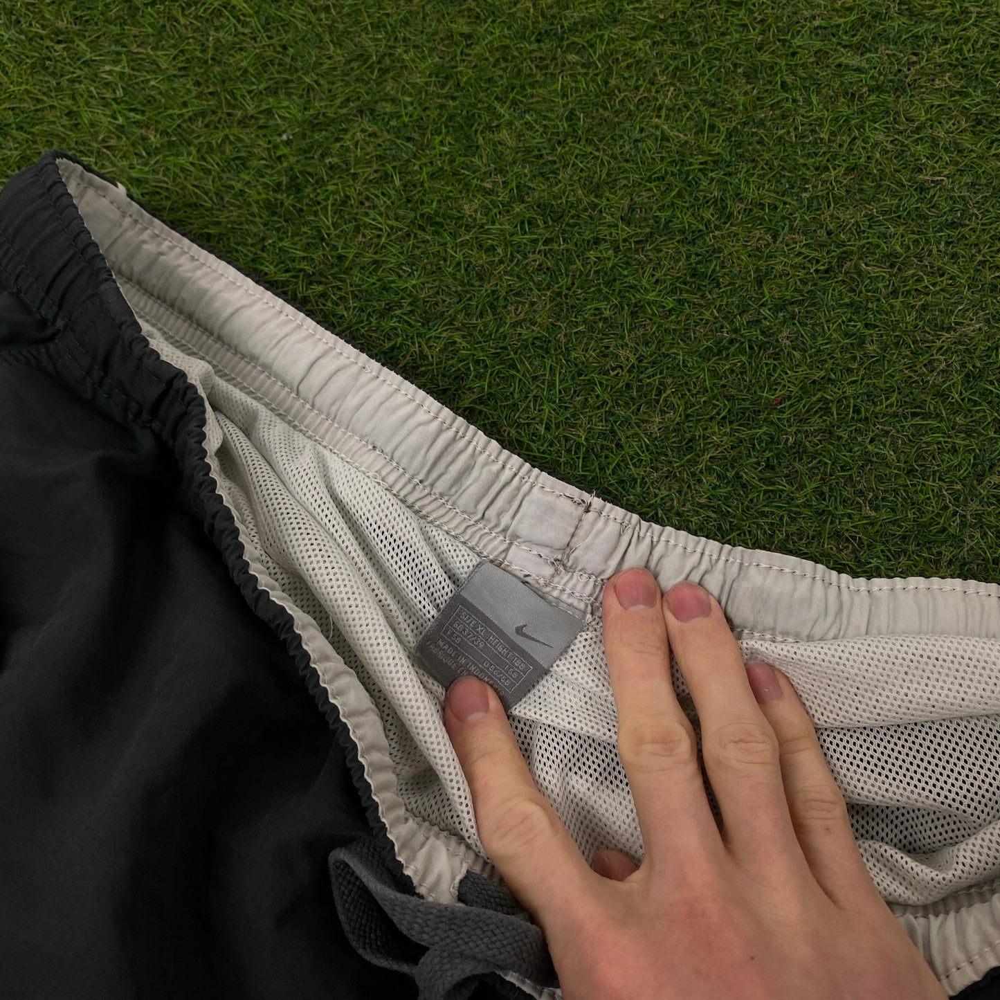 00s Nike Piping Shorts Grey XL