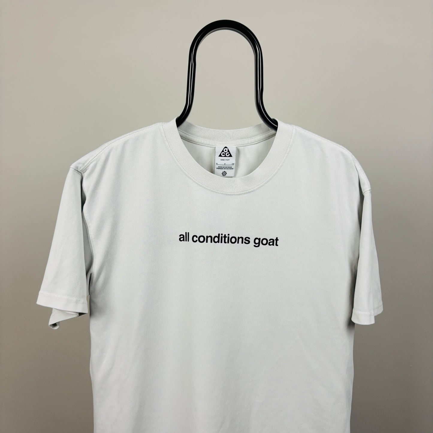 00s Nike ACG Goat T-Shirt White Small