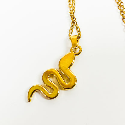 Retro Snake Necklace Chain Gold