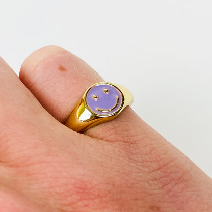 Retro Vintage Smiley Ring Gold