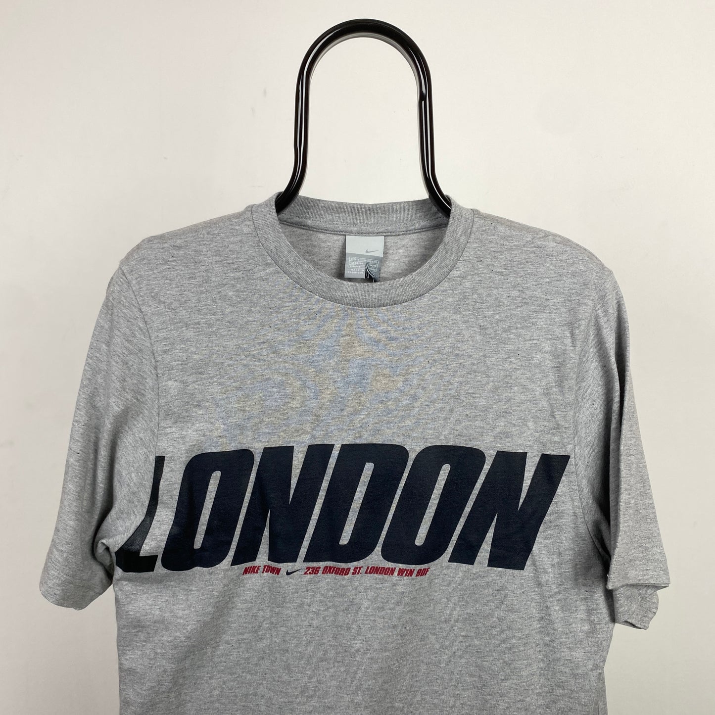 00s Niketown London T-Shirt Grey Small