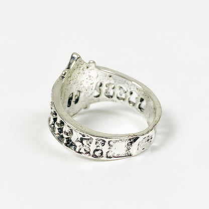 Vintage Crypt Ring Silver