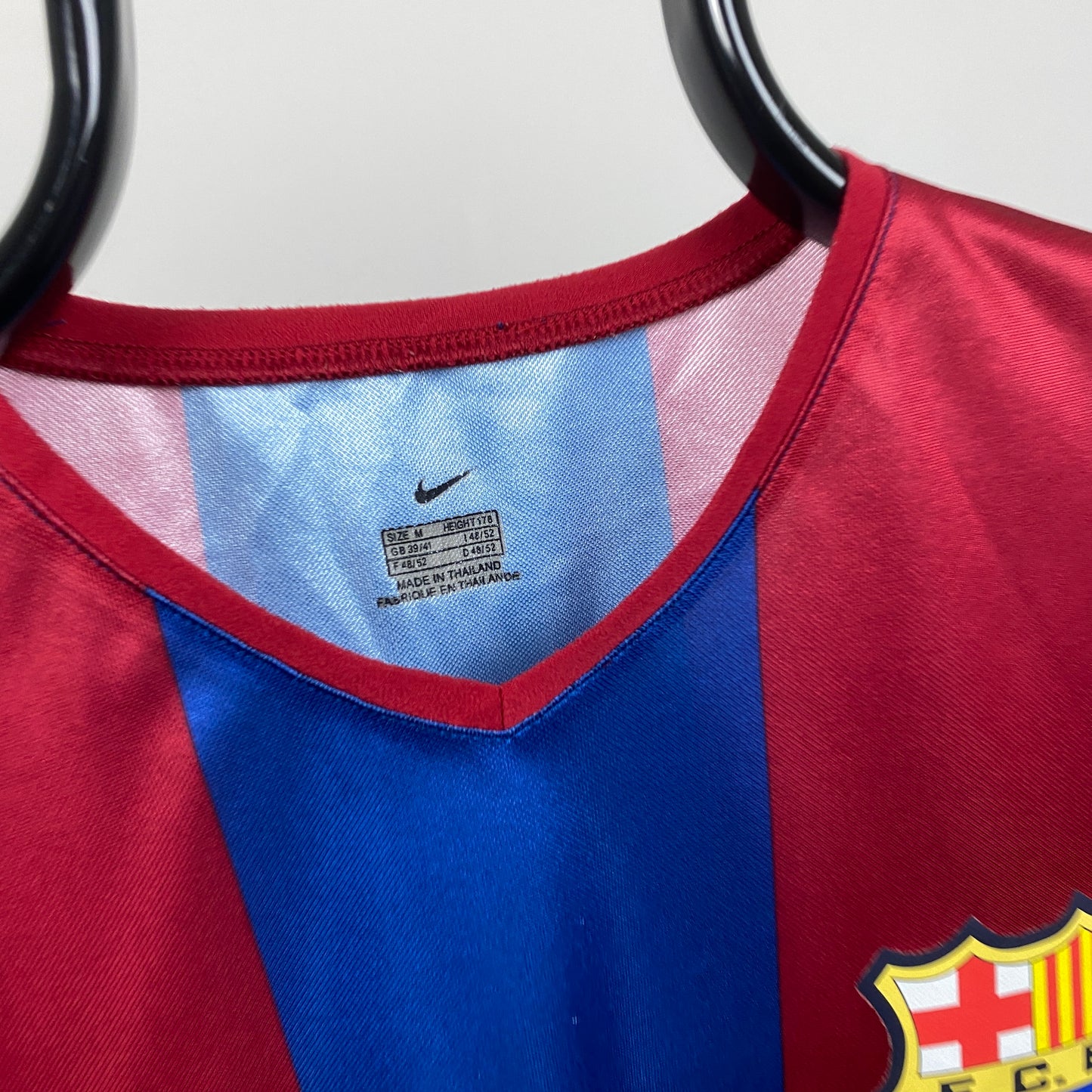 00s Barcelona Football Shirt T-Shirt Red Medium