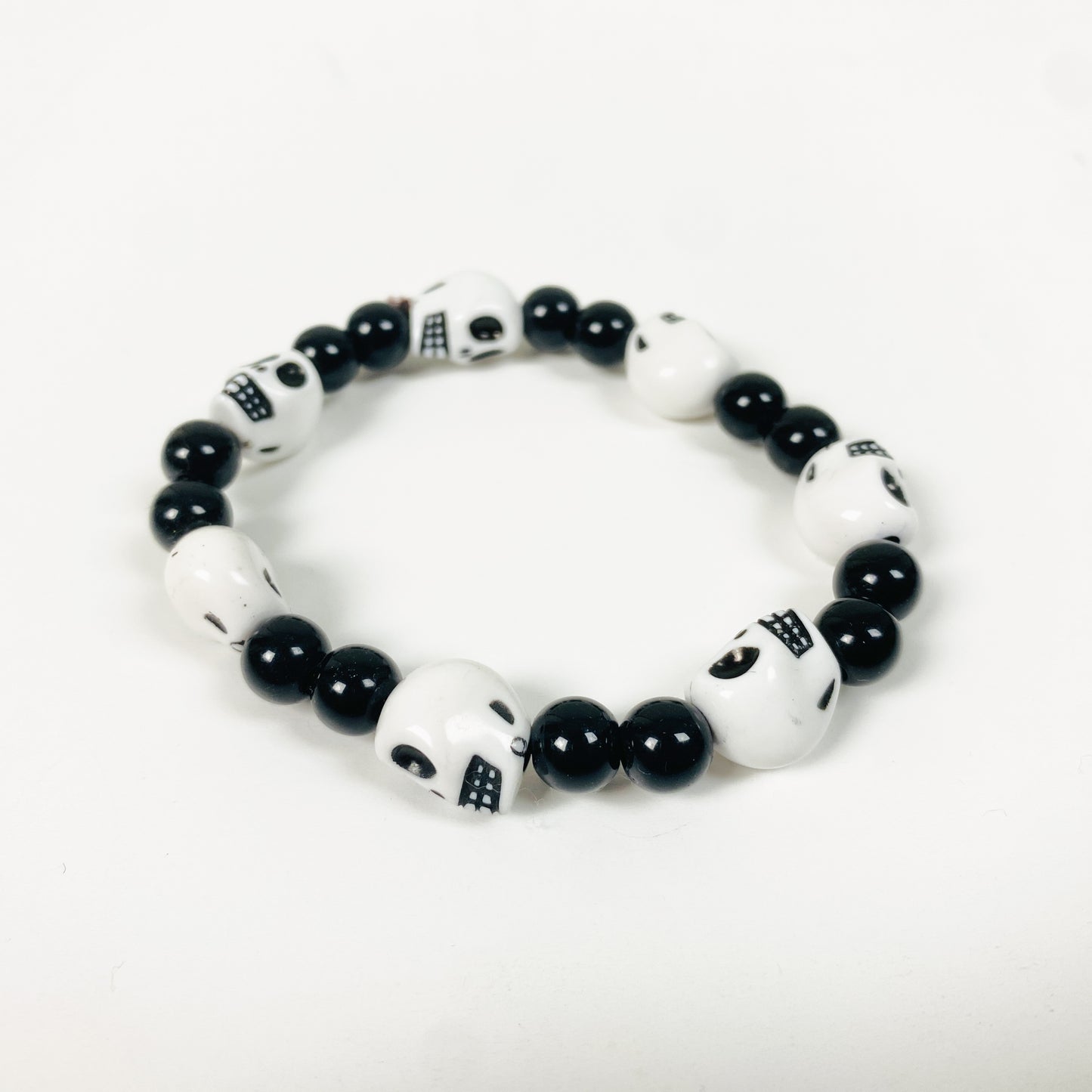 Retro Skull Bracelet Black & White