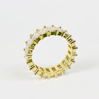 Vintage Gemstone Band Ring
