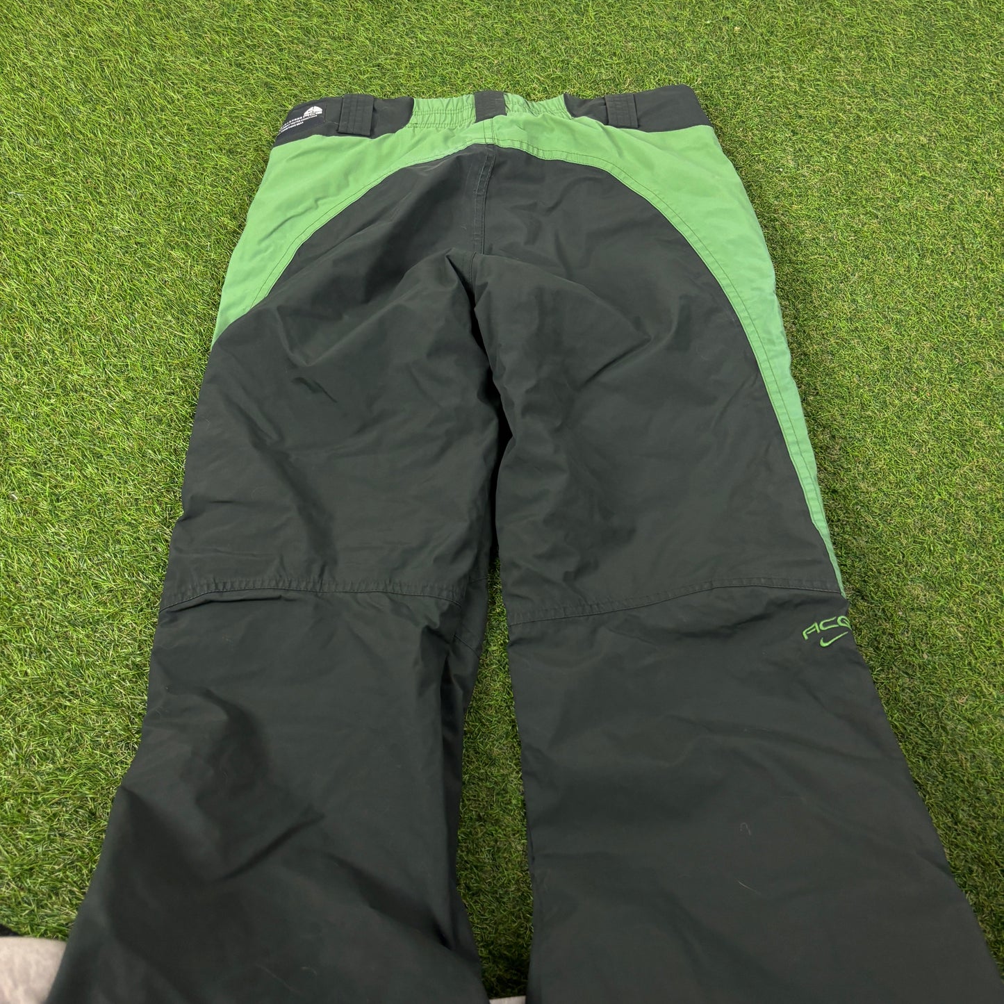 00s Nike ACG Ski Salopettes Joggers Green Small