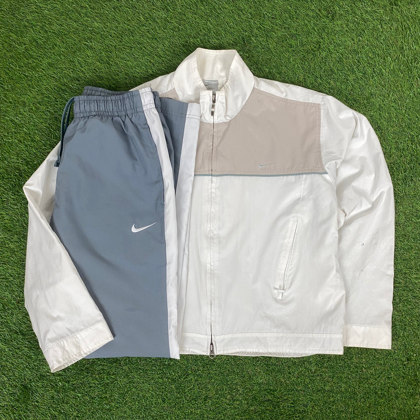 00s Nike Piping Windbreaker Jacket + Joggers Set White Small